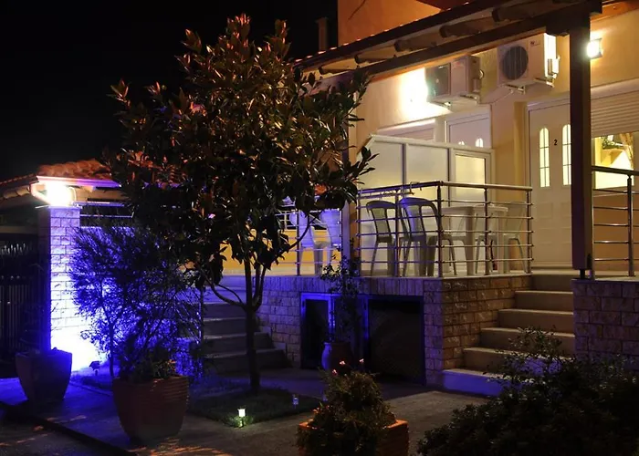 Casa de hóspedes Themis Vrasná