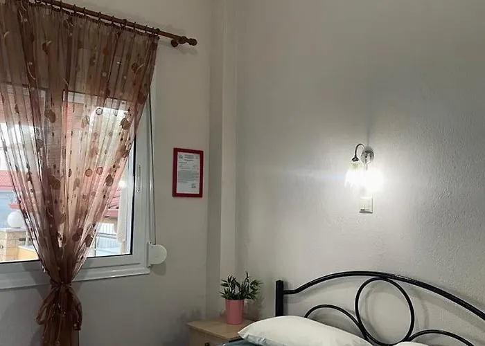 Casa de hóspedes Themis 3*
